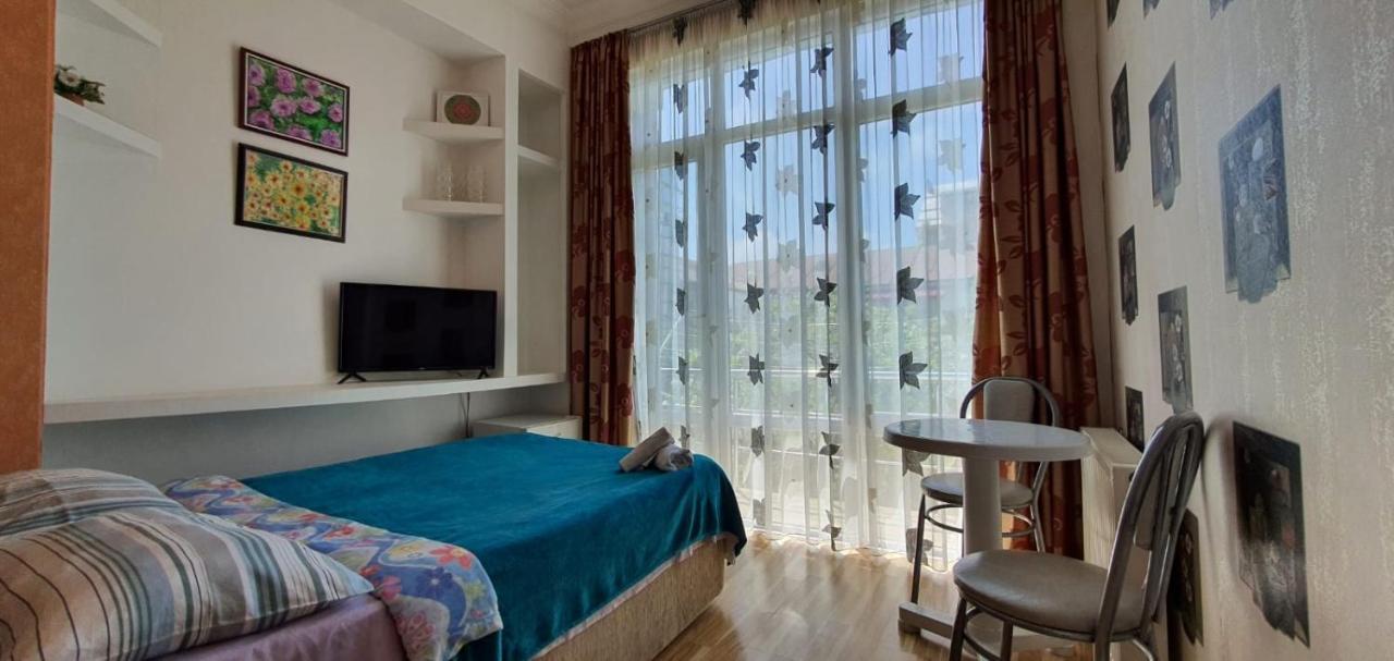 Dzveli Batumi Hotel ภายนอก รูปภาพ
