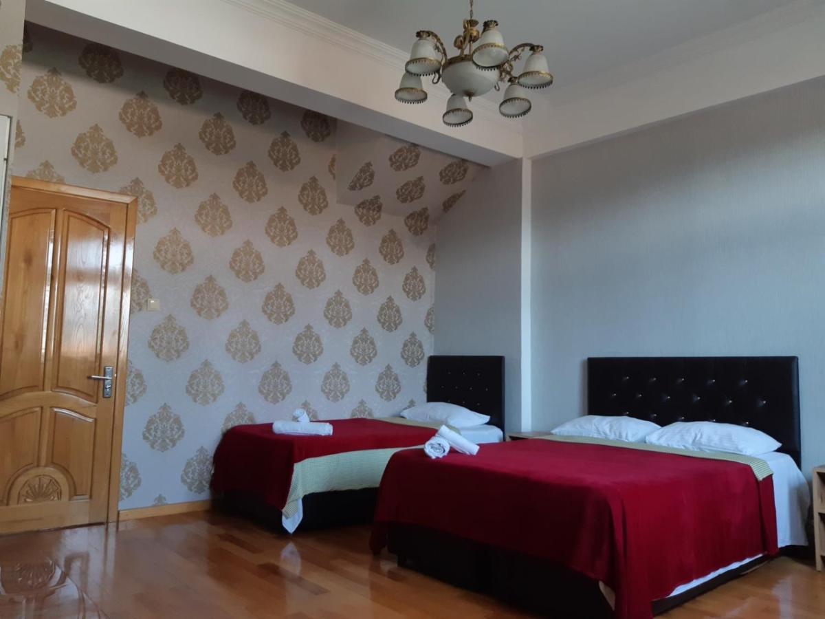 Dzveli Batumi Hotel ภายนอก รูปภาพ