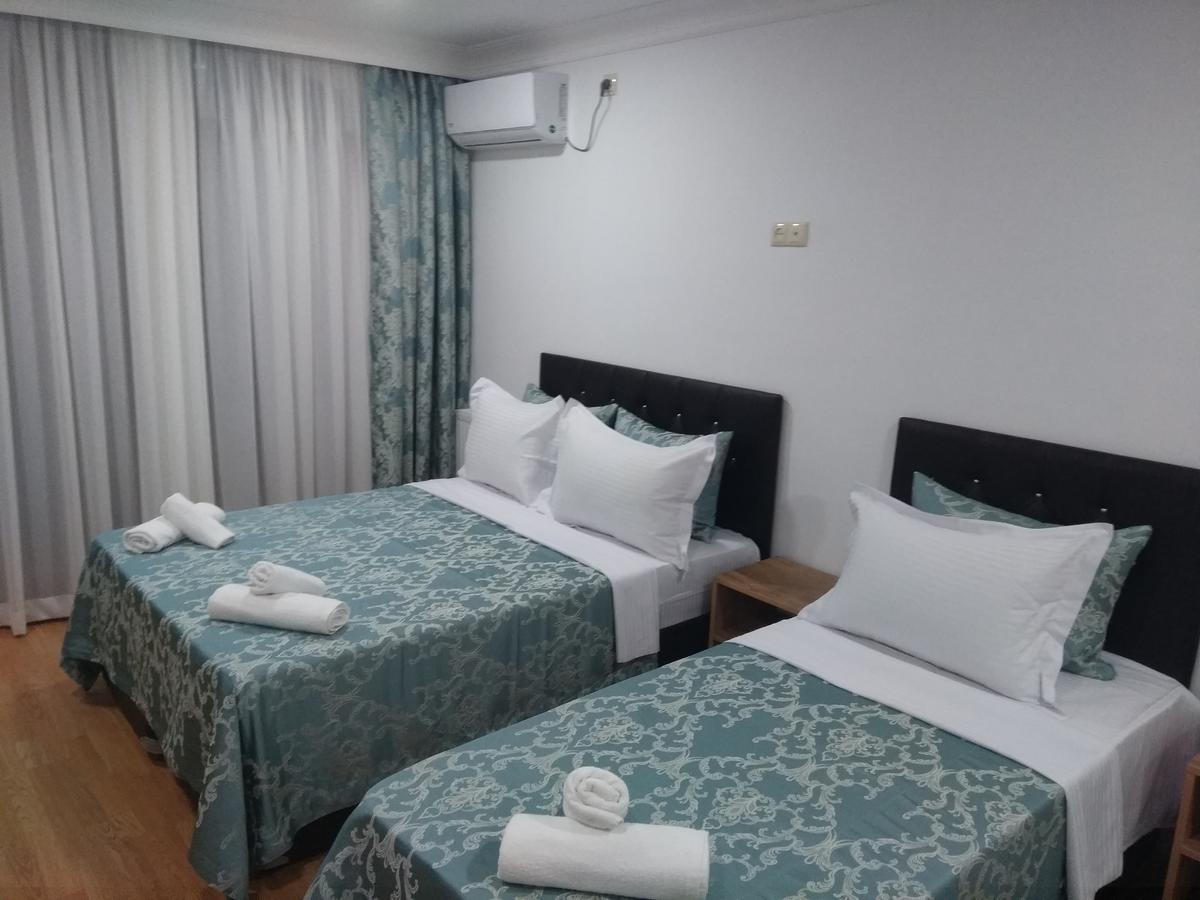 Dzveli Batumi Hotel ภายนอก รูปภาพ