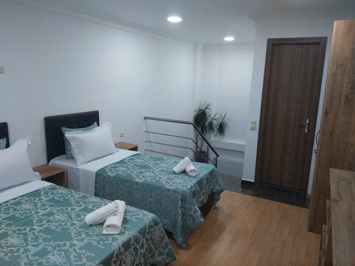 Dzveli Batumi Hotel ภายนอก รูปภาพ